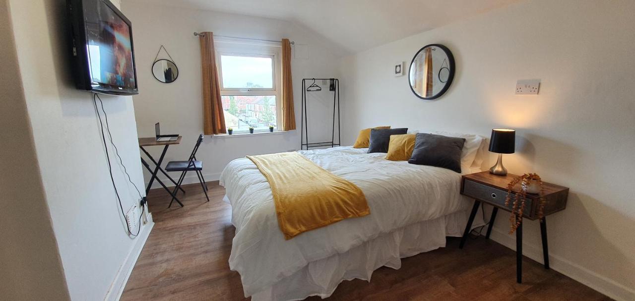 Fast Broadband, Budget Stay, Free Netflix. Cardiff Esterno foto