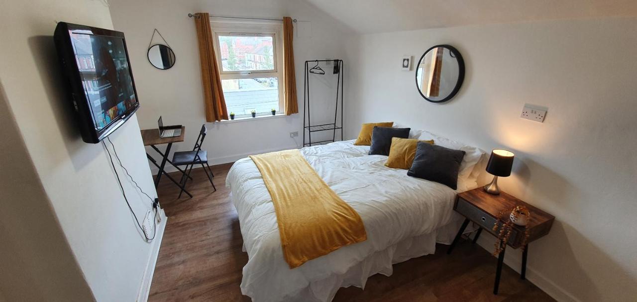 Fast Broadband, Budget Stay, Free Netflix. Cardiff Esterno foto